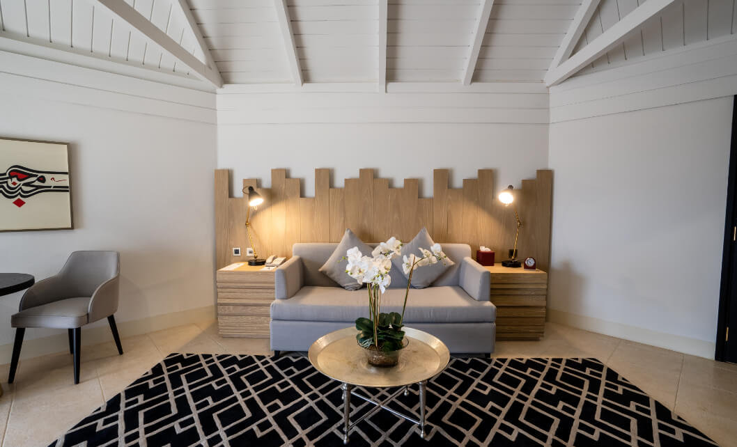 B.Deluxe Mountain View Family Room.jpg