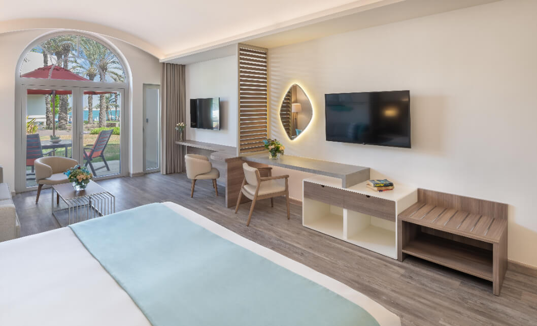 JA Palm Tree Court - Premium Garden Terrace Junior Suite.2.jpg.jpg