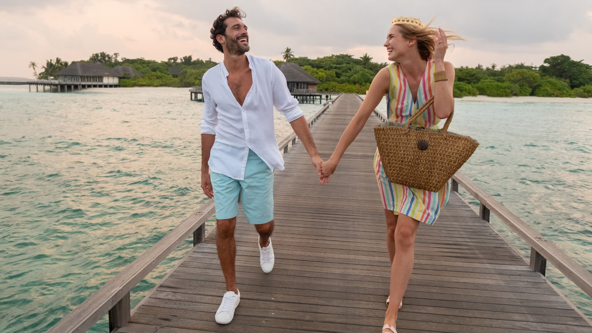 JAManafaru-Jetty-Couplejpg