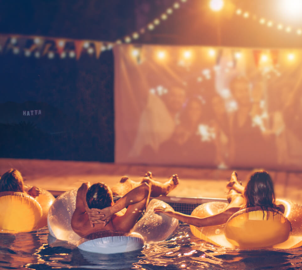 JA-Hatta-Fort-Hotel-movies-nightjpg