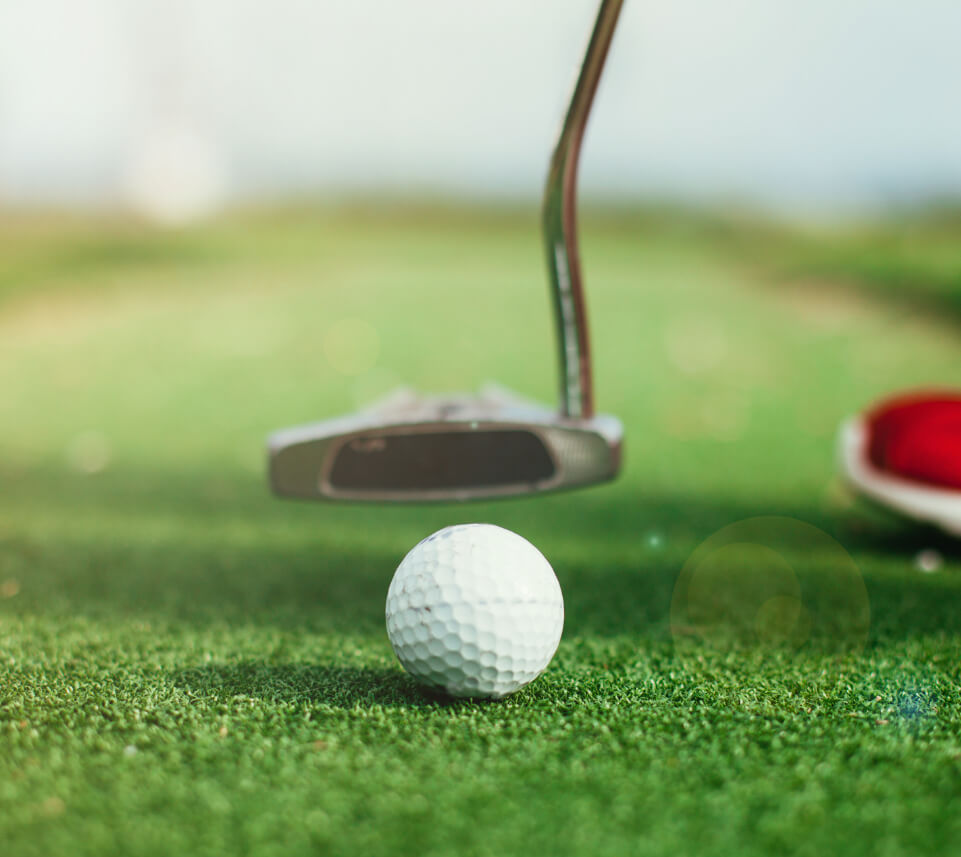 كرةجولفومضرب