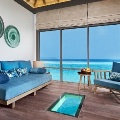 JAManafaruWaterVillaglasspanelledfloorjpg