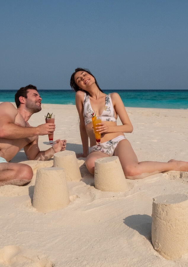 Двоенапляже