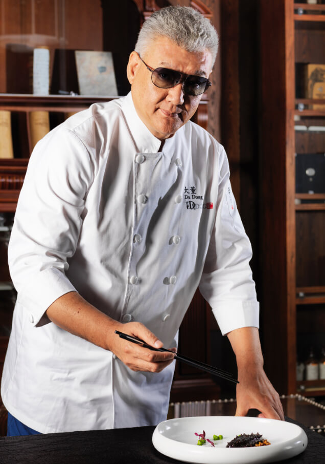 ГенеральныйдиректорВладРейесChefDaDongJPG