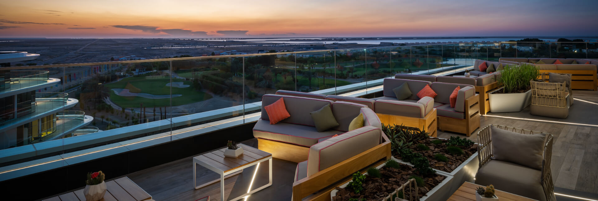 Bibe Outlet details hero.jpg