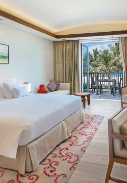 ja-palm-tree-court-room